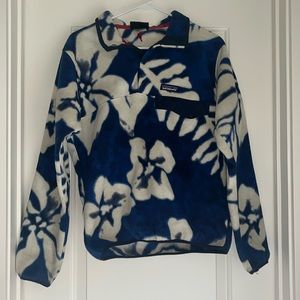 Patagonia Blue and White Floral Synchilla Fleece Jacket